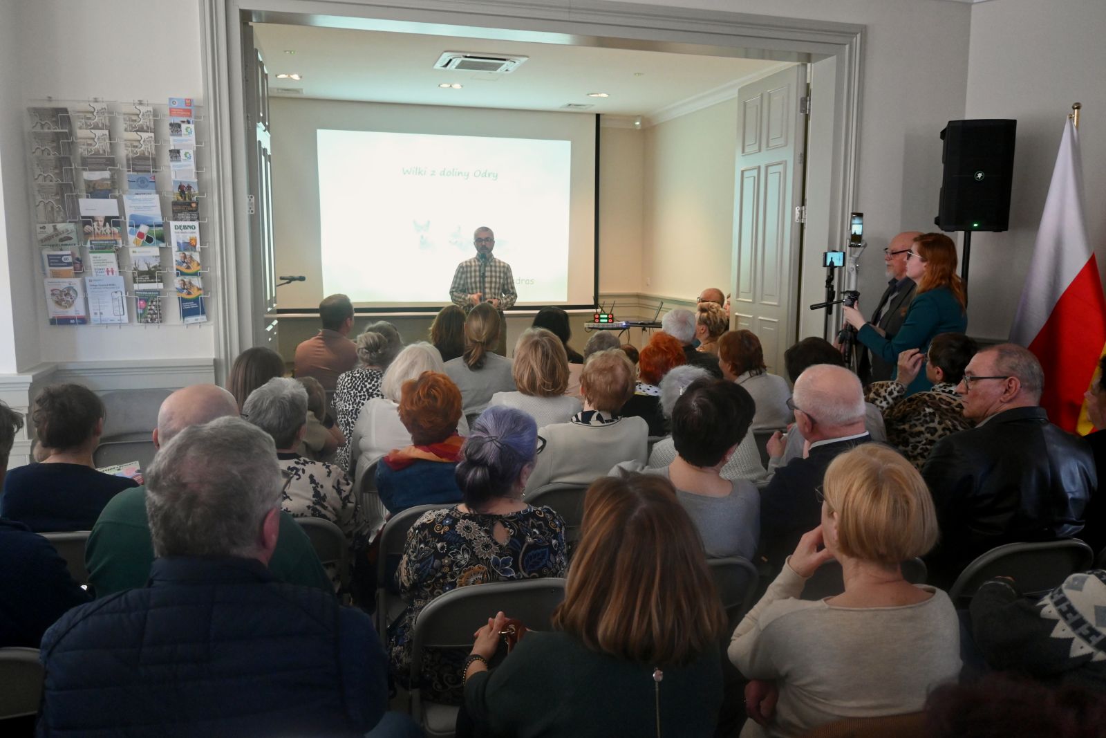 Zdjęcie: Uroczyste otwarcie wystaw „Wilki z Doliny Odry” oraz „Ludzie nad rzeką” w Dębnie